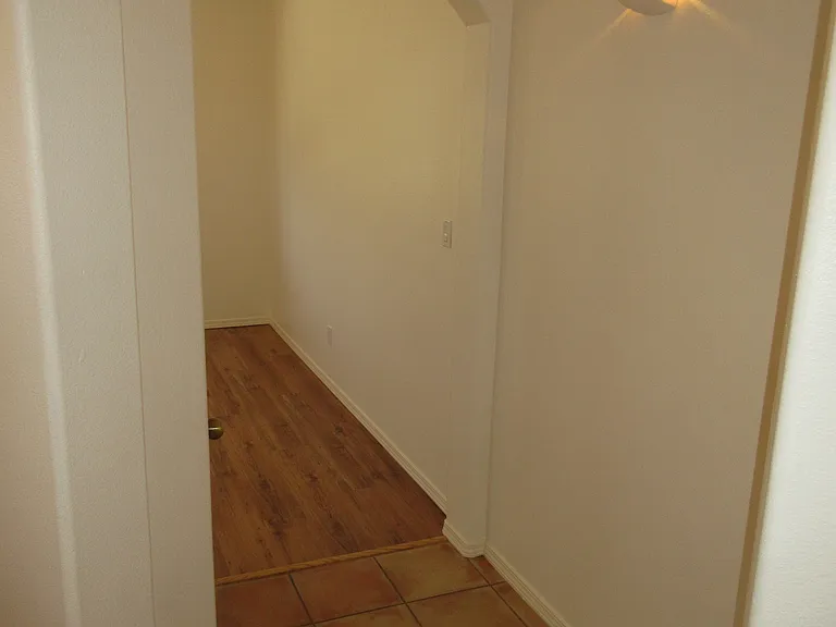 Home Office/Study Hallway