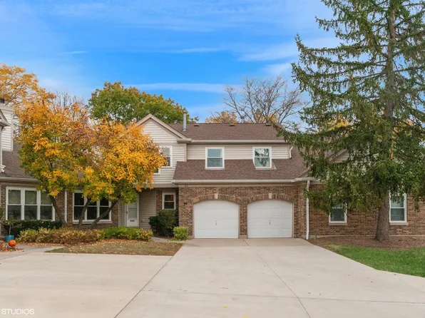 212 Willow Pkwy, Buffalo Grove, IL 60089