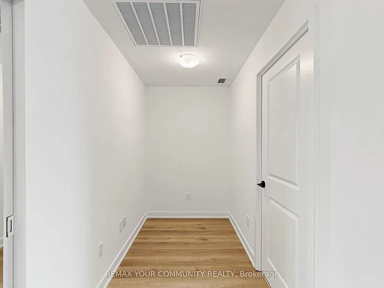 2075 Lakeshore Rd #1607 — Photo 21