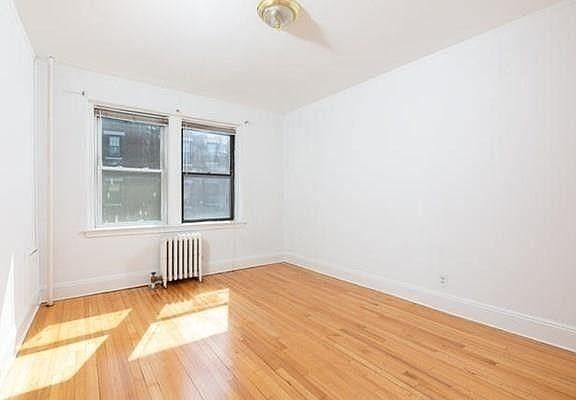 4th image of 141 Englewood Ave #31B