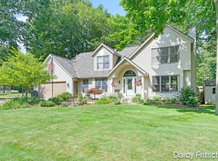 7096 Gettysburg Dr, Hudsonville, MI 49426