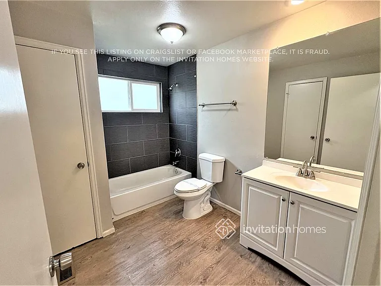 5731 W 75th Pl — Photo 12