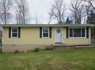 371 Wildwood Ave, Lewisburg, WV 24901