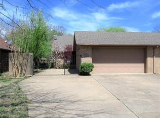106 Valhalla Dr, Muskogee, OK 74403