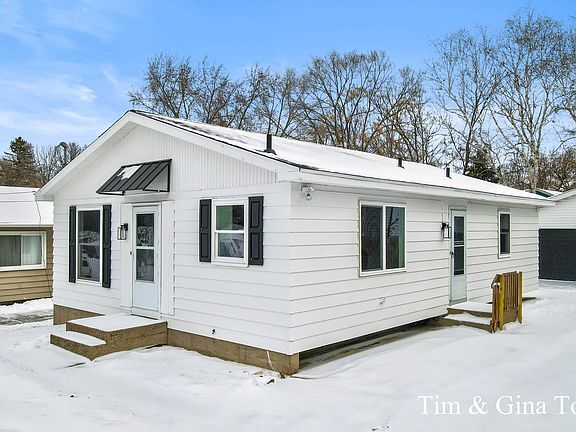 2nd image of 1628 Ira Ave NW