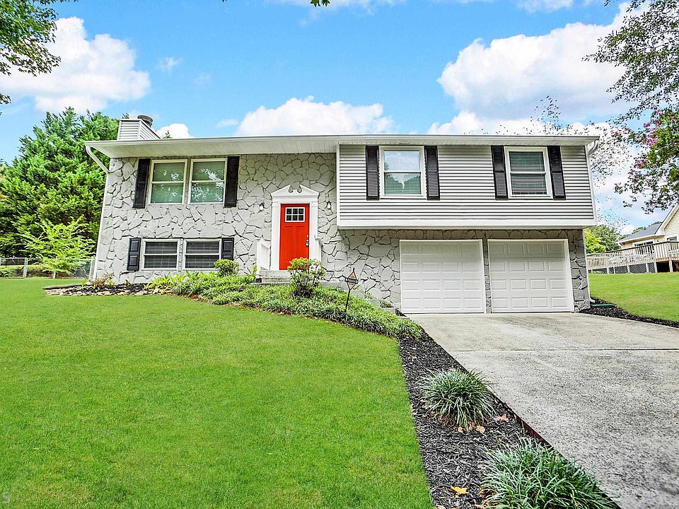 1st image of 2661 Green Meadow Ln NE