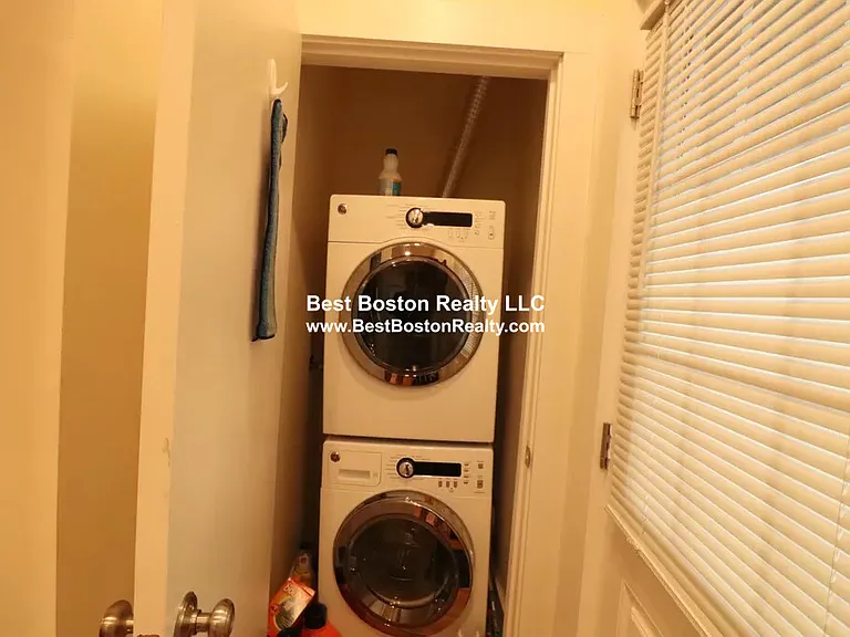 58 School St #1 — Photo 9