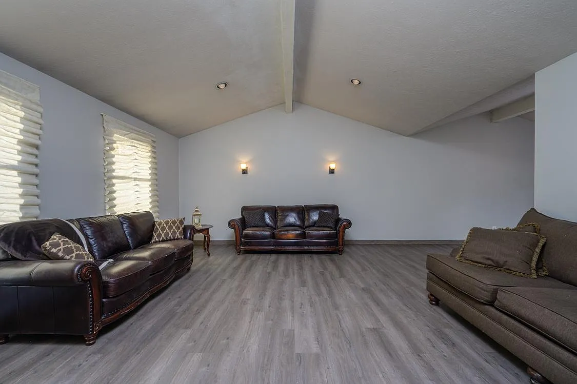 5880 Deepwood Trl — Photo 3