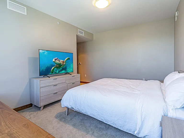 1555 Kapiolani Blvd #1915 — Photo 10