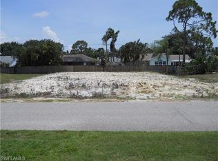 8476 Grove Rd, Fort Myers, FL 33967