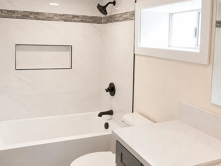 4840 N Yale St — Photo 13