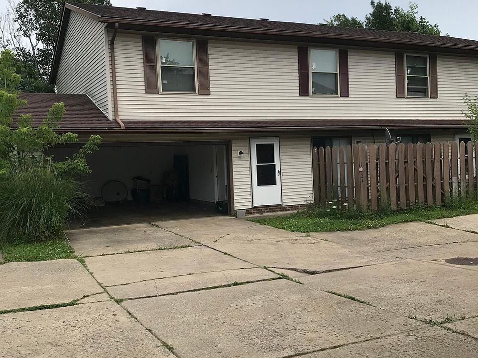 1st image of 1600 Athena Dr