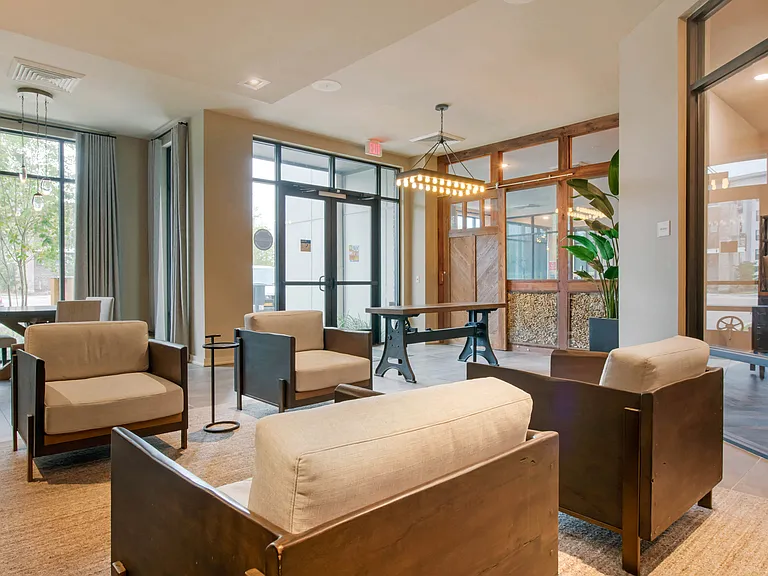 JTB Apartments — Photo 63