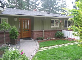 5211 SW 18th Pl, Portland, OR 97239