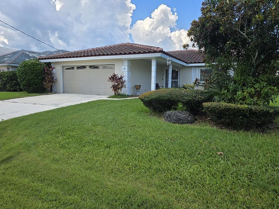 1st image of 15 Collingwood Ln