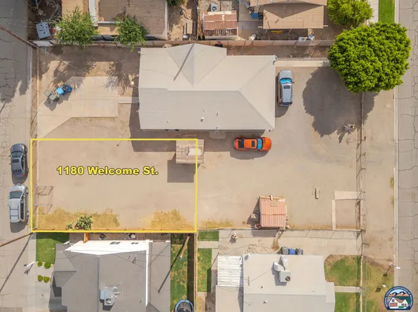 1180 Welcome St, Brawley, CA 92227
