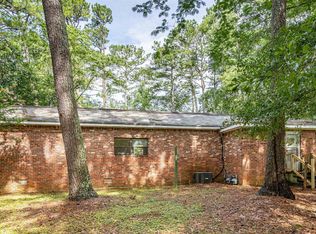 95 Anderson Dr, Hampton, GA 30228