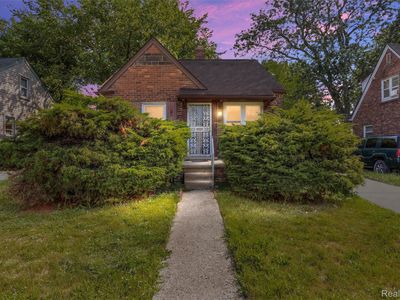 5290 University Pl, Detroit, MI, 48224