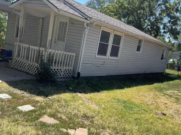 419 McLain Ave, Newton, KS 67114
