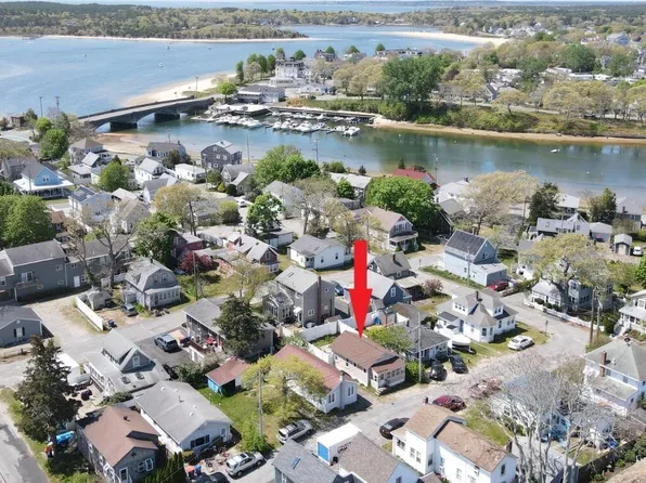 5 Dale Avenue, Onset, MA 02558