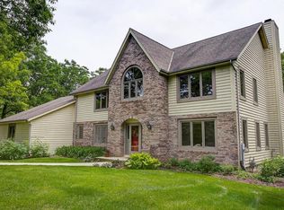 N1W31187 Wildwood Trl, Delafield, WI