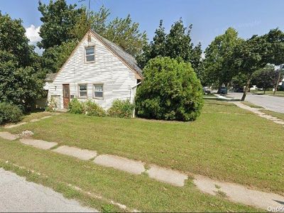27 Carl Street, Valley Stream, NY, 11580