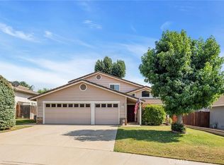 211 Wedgewood Cir, Calimesa, CA 92320