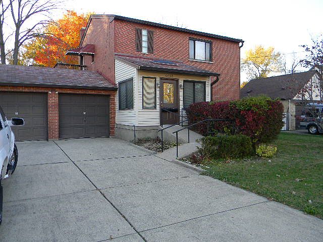 1st image of 6933 Clovernook Ave