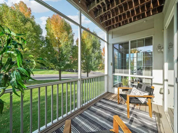 100 Clydesdale Trl APT 128, Hamel, MN 55340