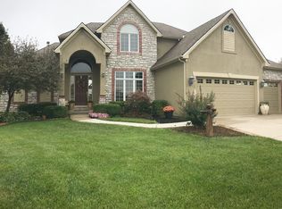 14127 Belrive Cir, Basehor, KS 66007
