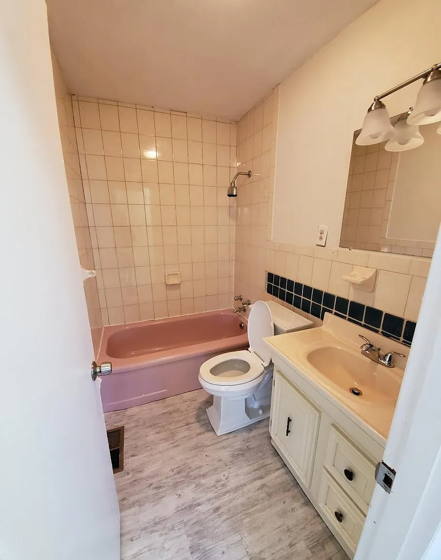 4 bed, 2647 sqft, $760 — Photo 3