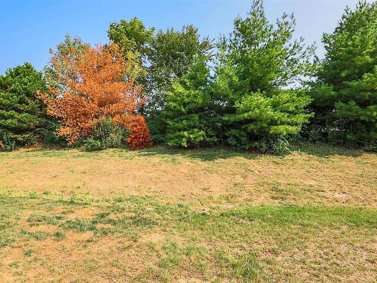 6733 Liberty Cir — Photo 28