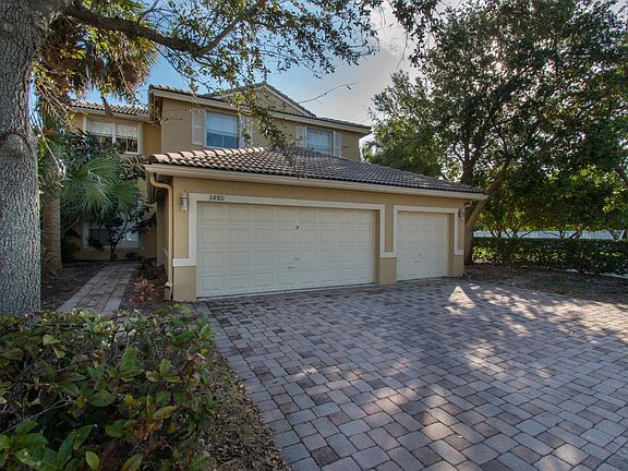 2nd image of 3880 SW 53rd Ct