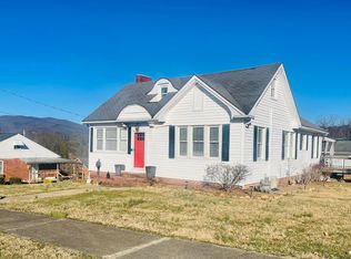322 Holston Ave, Elizabethton, TN 37643