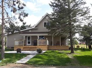904 75th St, Amery, WI 54001