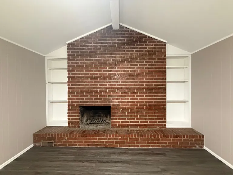 7210 S 66th East Ave — Photo 5