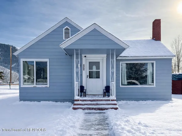 292 E 4th Ave, Afton, WY 83110