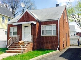 718 Chestnut St, Kearny, NJ 07032