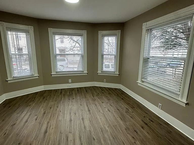 177 Bell St #2 — Photo 7