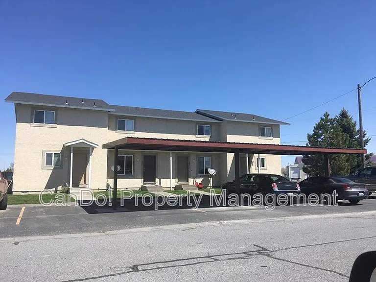 240 Carol Dr #3 — Photo 14