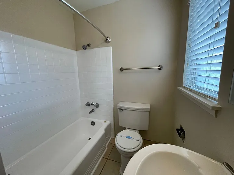 Must See Community in River Park Community ~ East Sac Area — Photo 44