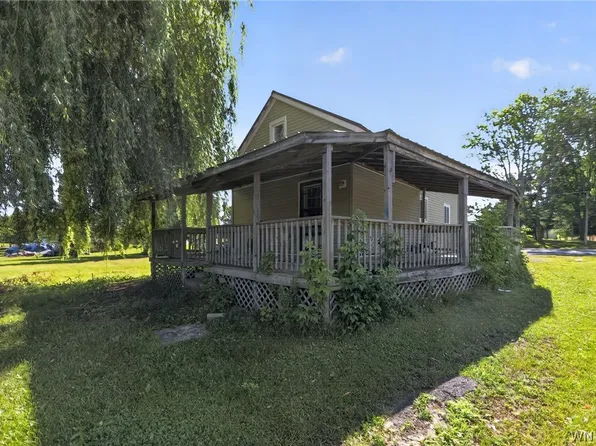2265 State Highway 310, Madrid, NY 13660