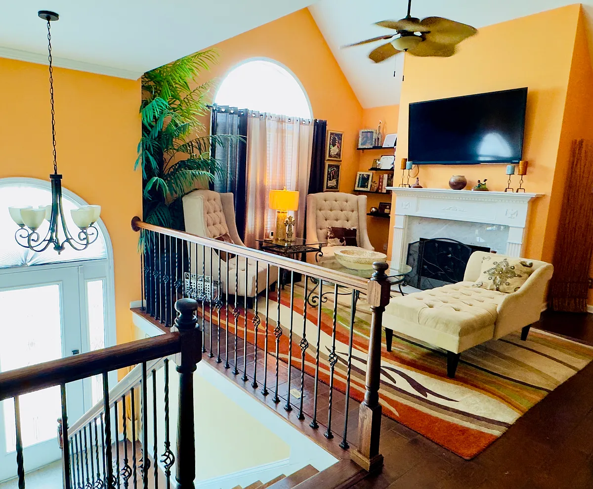 Living Room - 2717 Waymar Dr SW #B