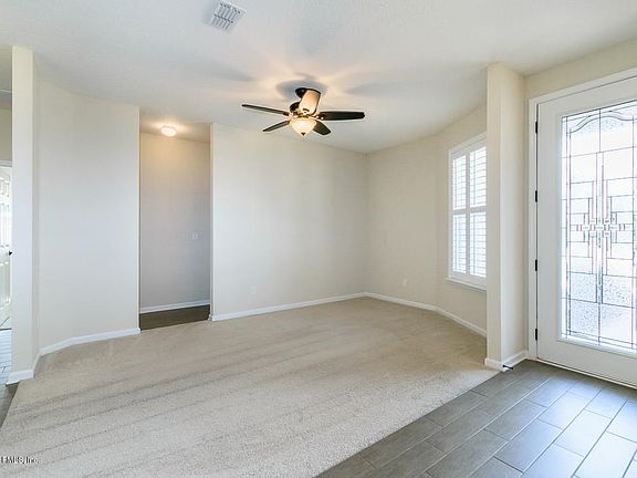 5th image of 11762 Lake Bend Cir