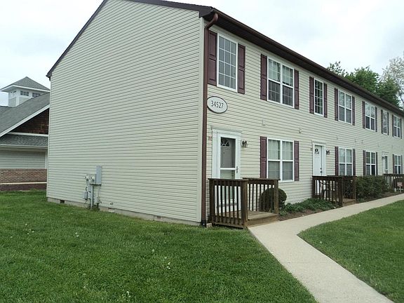 3rd image of 34527 Oakley Ct