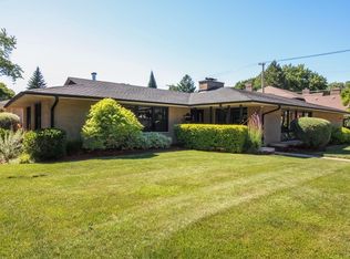 1122 S Western Ave, Park Ridge, IL 60068