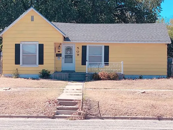 509 N Pine St, Pratt, KS 67124