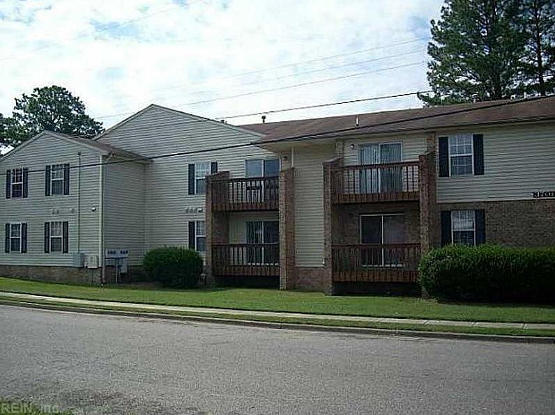 1st image of 3701 Columbia St APT 2E
