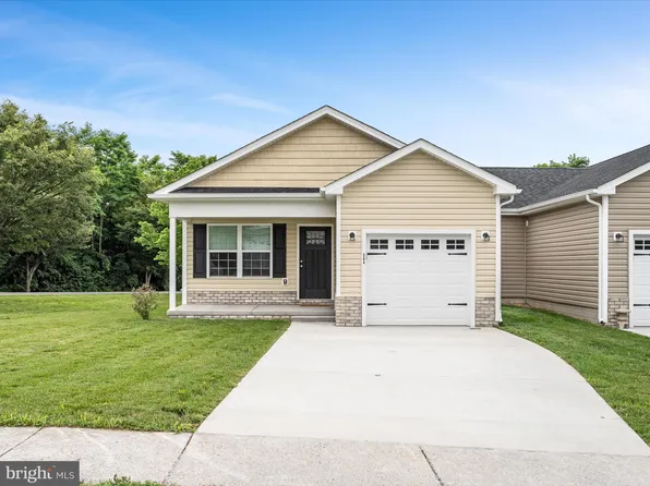 564 Great Oak Ct, Woodstock, VA 22664