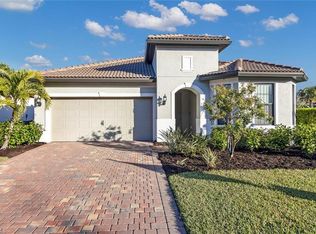 16241 Borelle Cir, Naples, FL 34110
